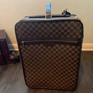 Louis Vuitton travel bag